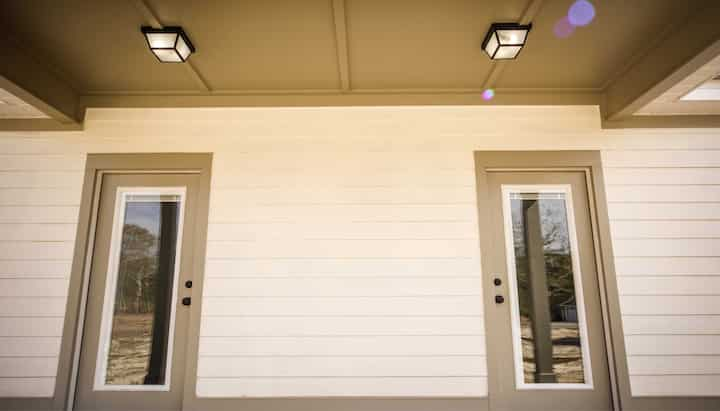 hardie-plank-siding-installation-min-min in Chesapeake